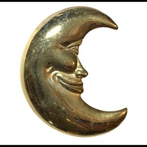 Vintage gold tone half Moon face brooch pin